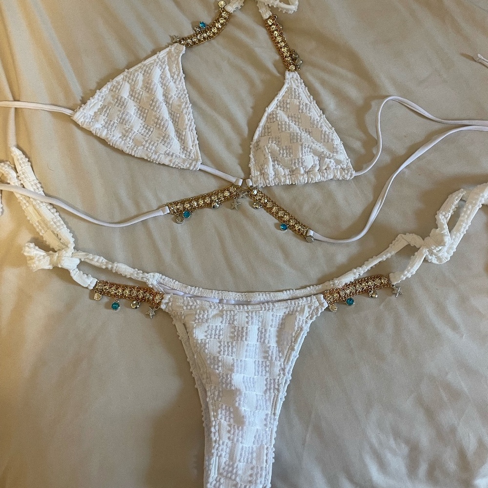 White Bikini
